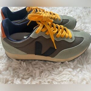 Veja Rio Branco Size 7